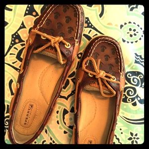 Size 8 sperry
